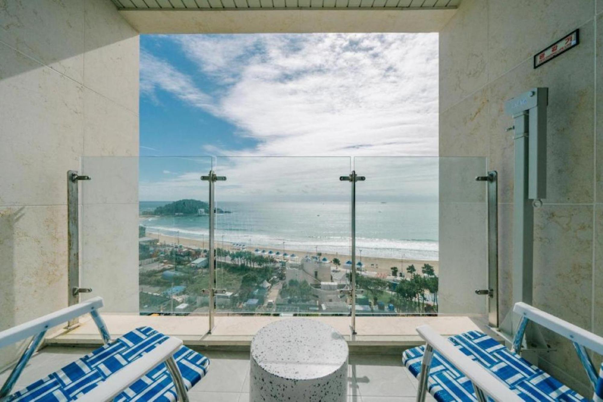 The Coolest Hotel Busan Exterior photo
